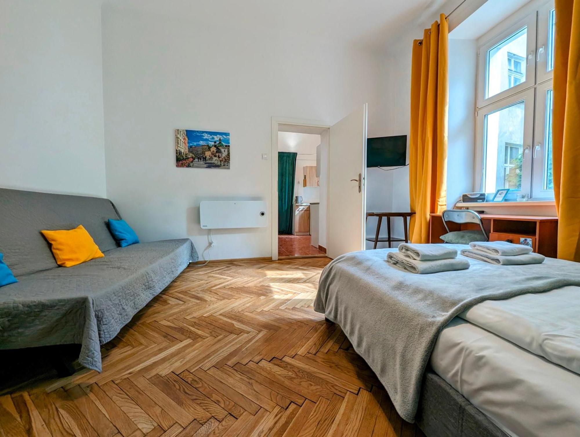 Wislna 4 By Homeprime Krakow Exterior photo